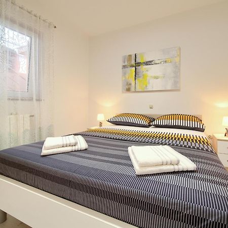 Apartmani Assa Krk Krk Town Εξωτερικό φωτογραφία