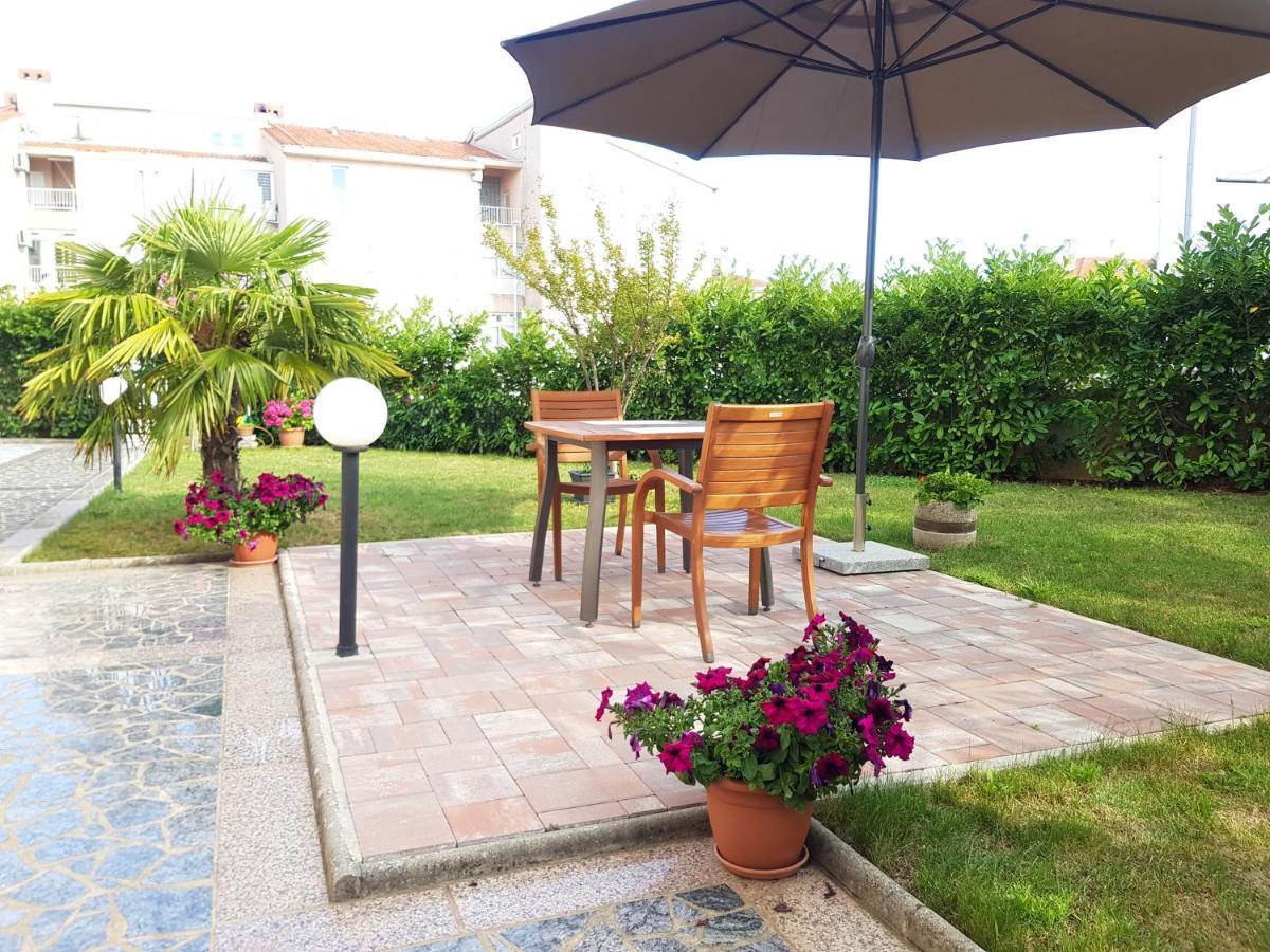 Apartmani Assa Krk Krk Town Εξωτερικό φωτογραφία