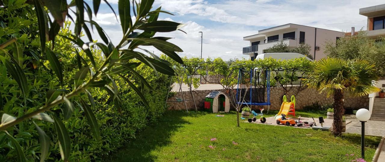 Apartmani Assa Krk Krk Town Εξωτερικό φωτογραφία