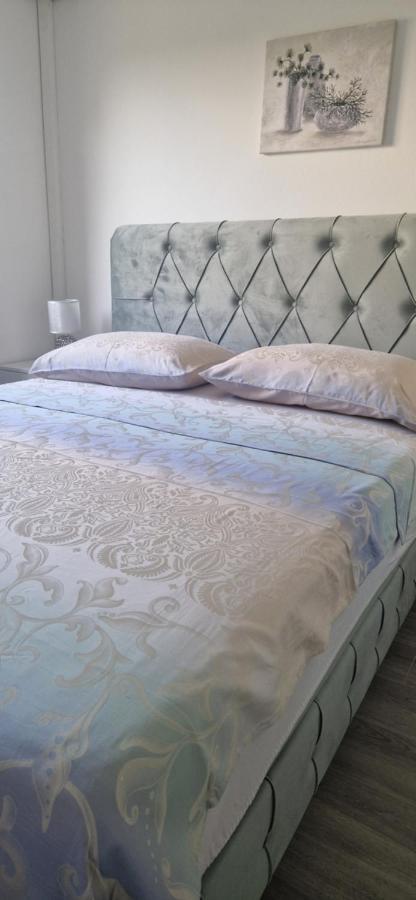 Apartmani Assa Krk Krk Town Εξωτερικό φωτογραφία