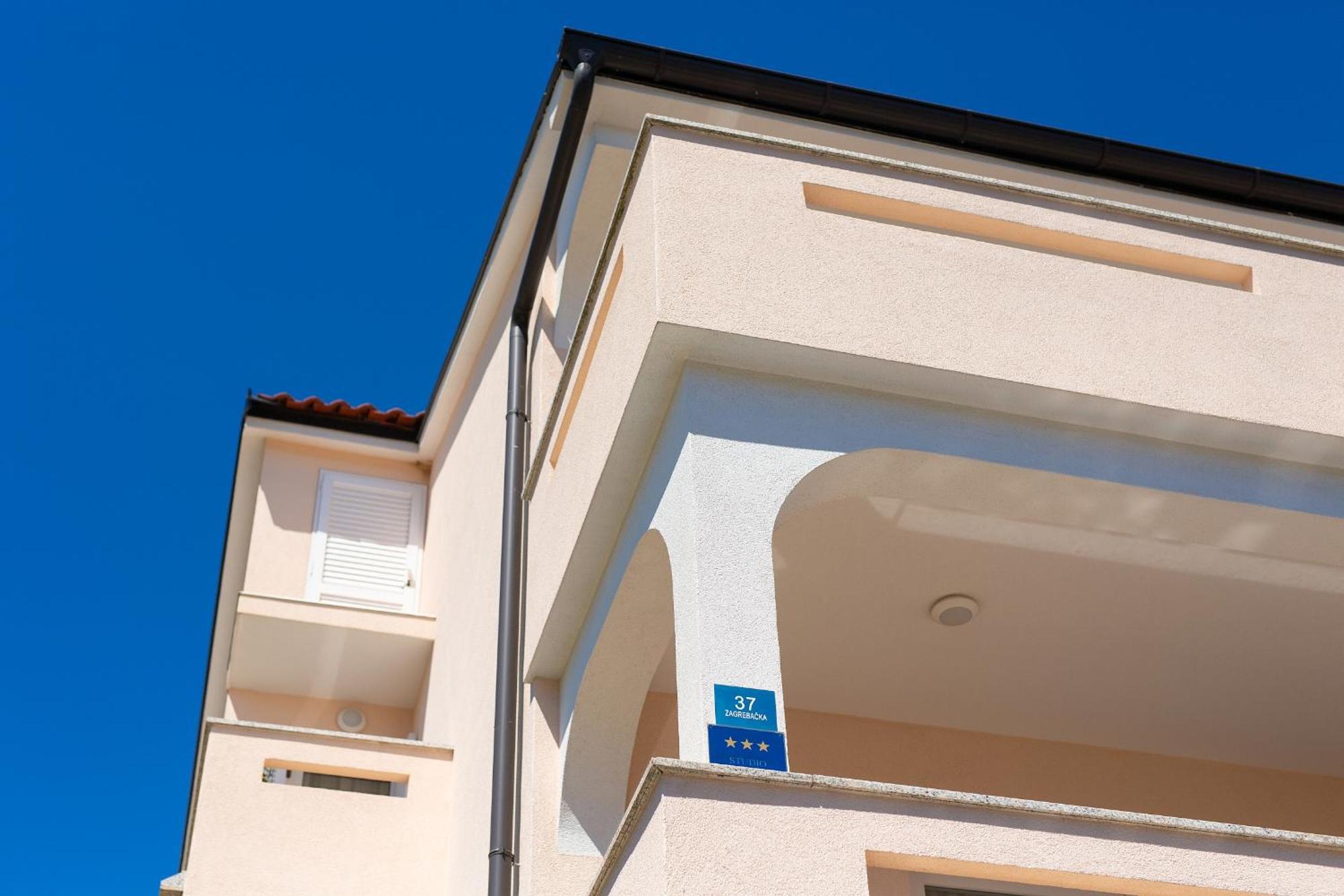 Apartmani Assa Krk Krk Town Εξωτερικό φωτογραφία