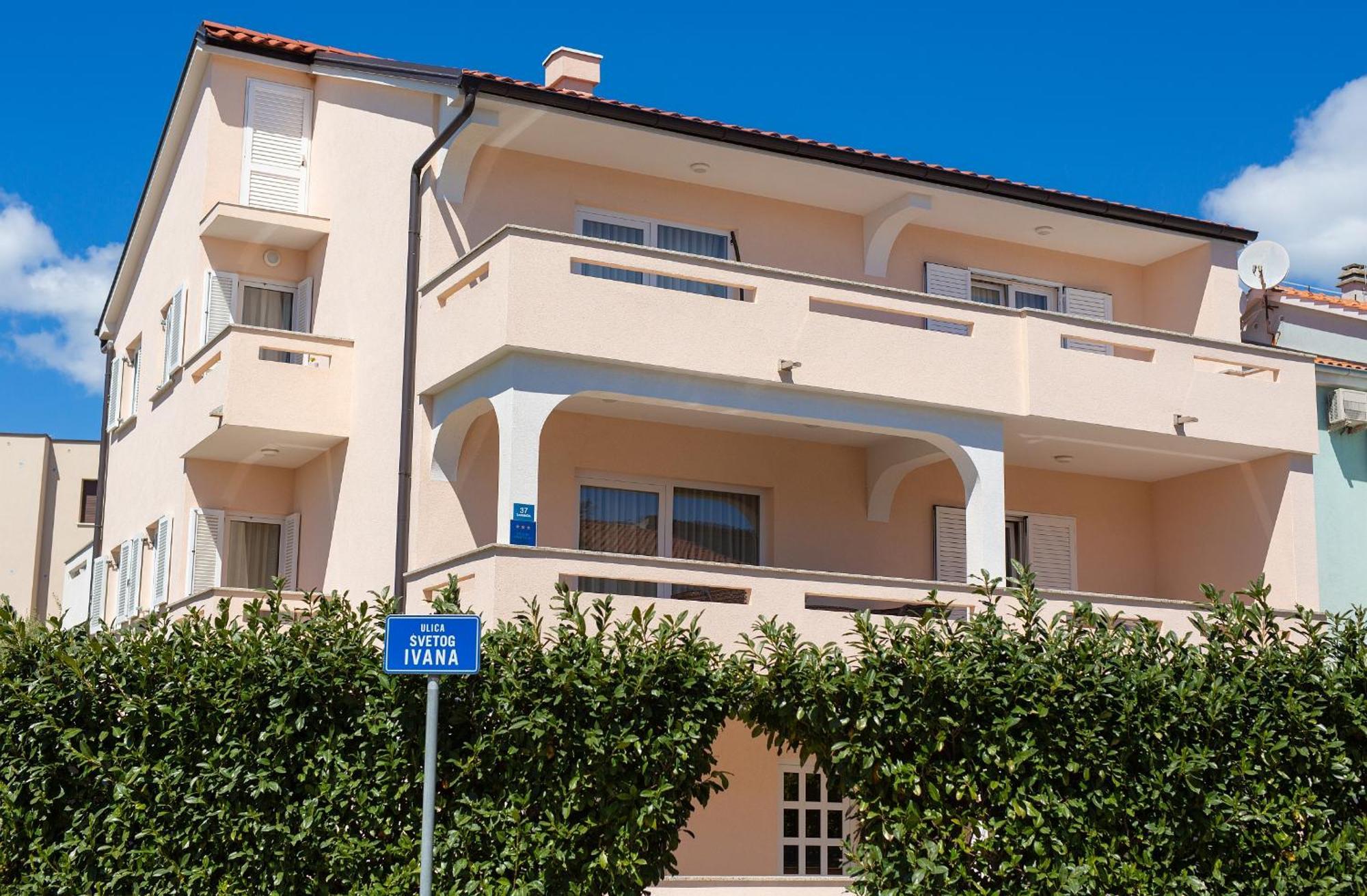 Apartmani Assa Krk Krk Town Εξωτερικό φωτογραφία